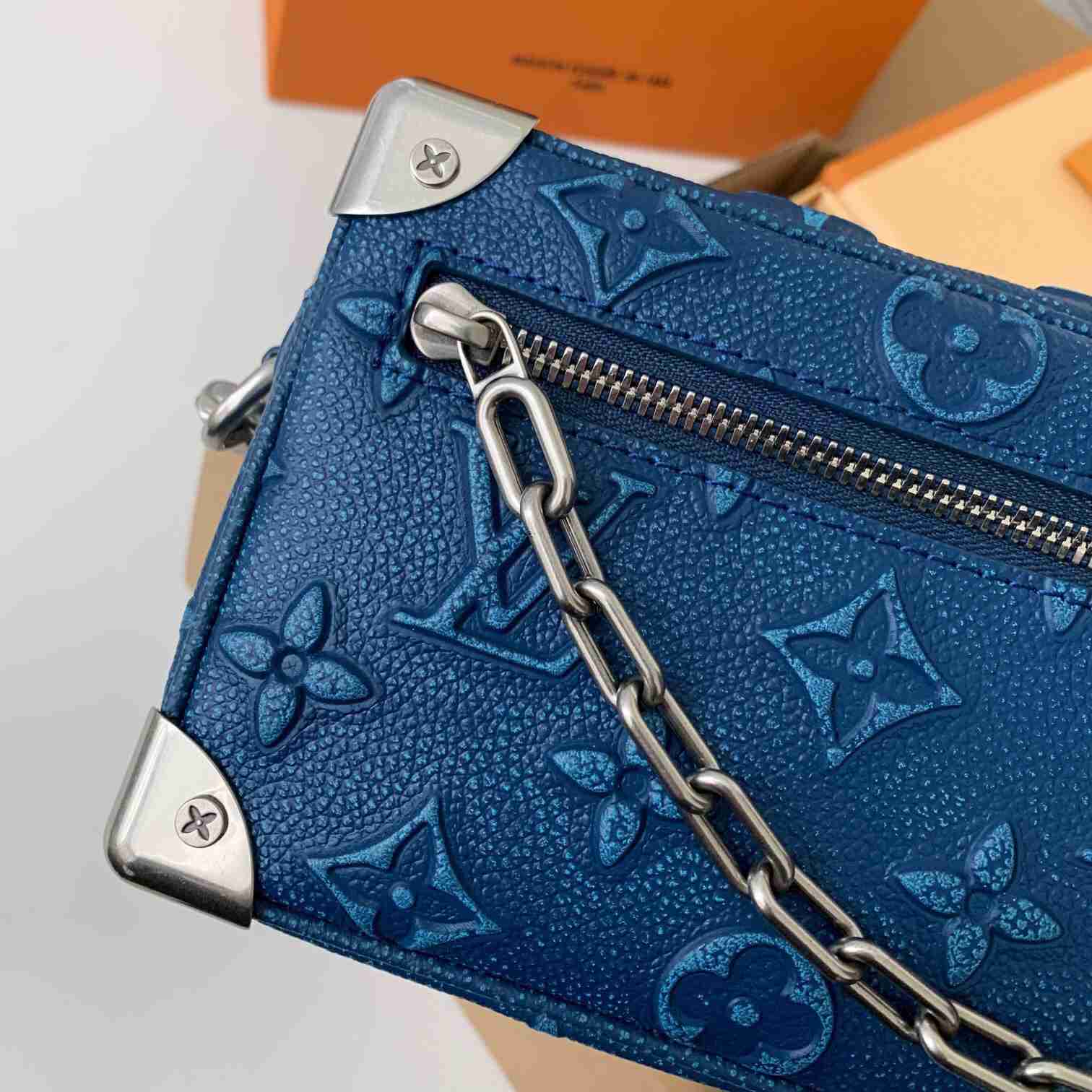 Louis Vuitton Mini Soft Trunk(18.5-13-8CM)  M21368 - 
