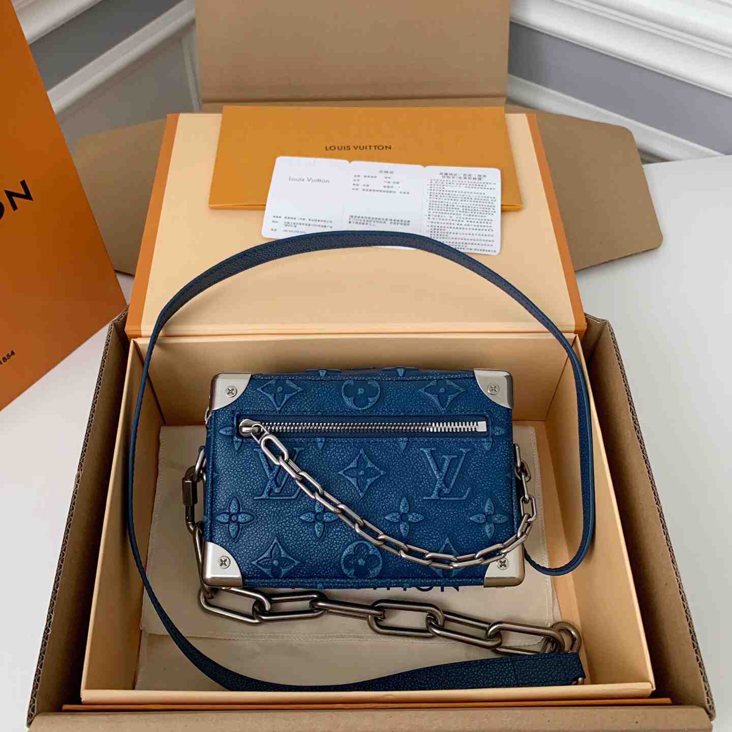 Louis Vuitton Mini Soft Trunk(18.5-13-8CM)  M21368 - PerfectKickZ