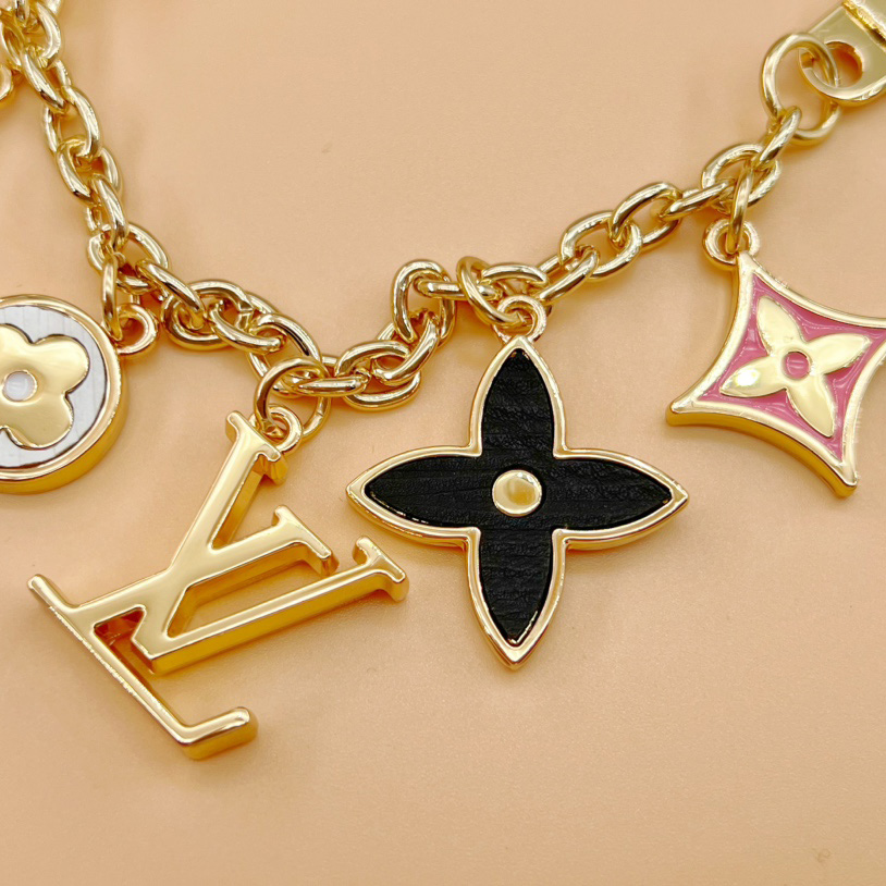 Louis Vuitton Spring Street Chain Bag Charm   M68999 - 