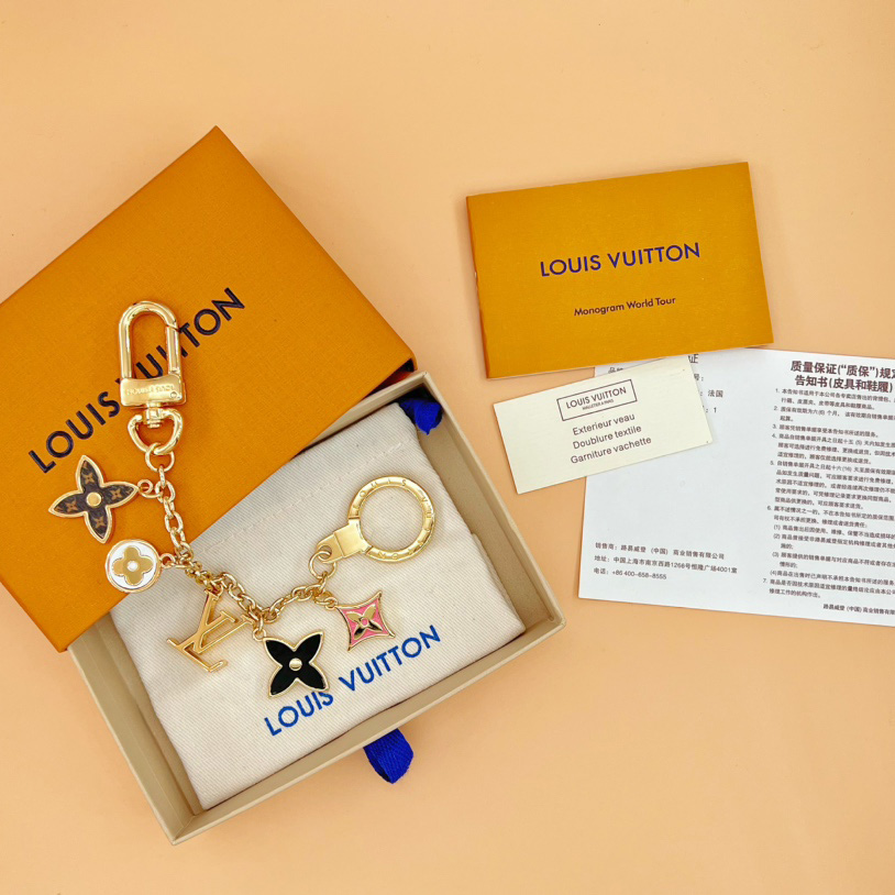 Louis Vuitton Spring Street Chain Bag Charm   M68999 - 