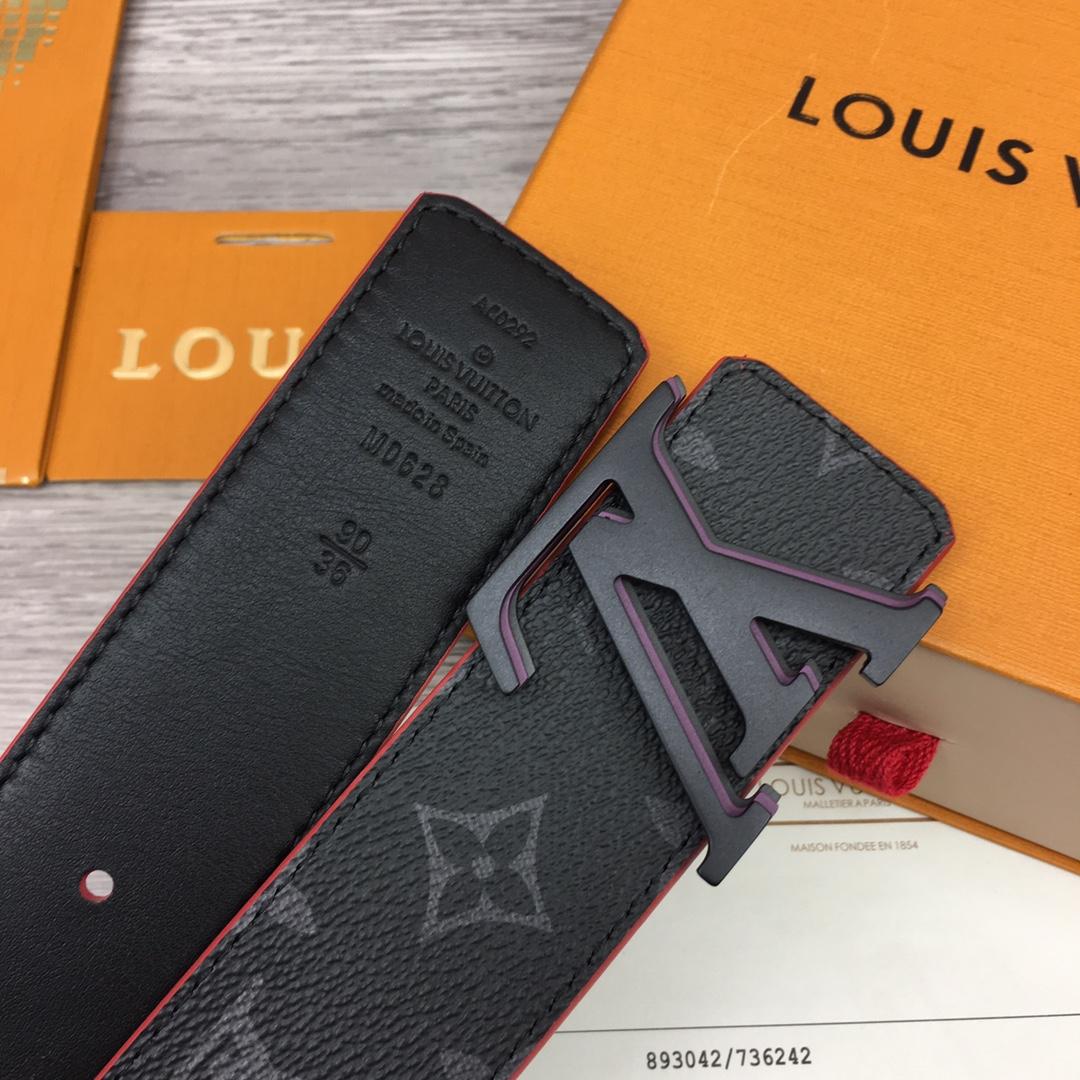 Louis Vuitton LV Broken 40MM Reversible Belt - PerfectKickZ