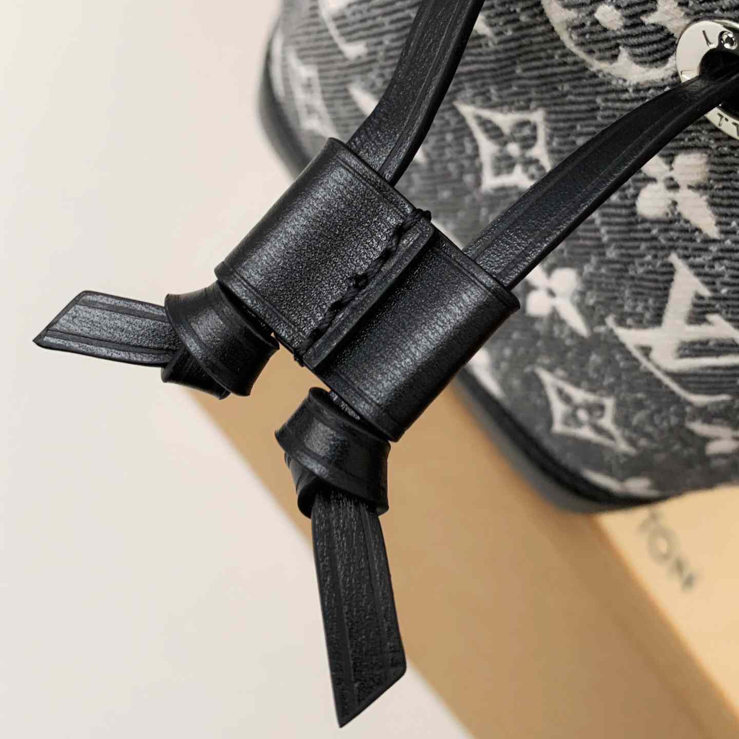 Louis Vuitton Nano Noe(13-16-10m) - PerfectKickZ
