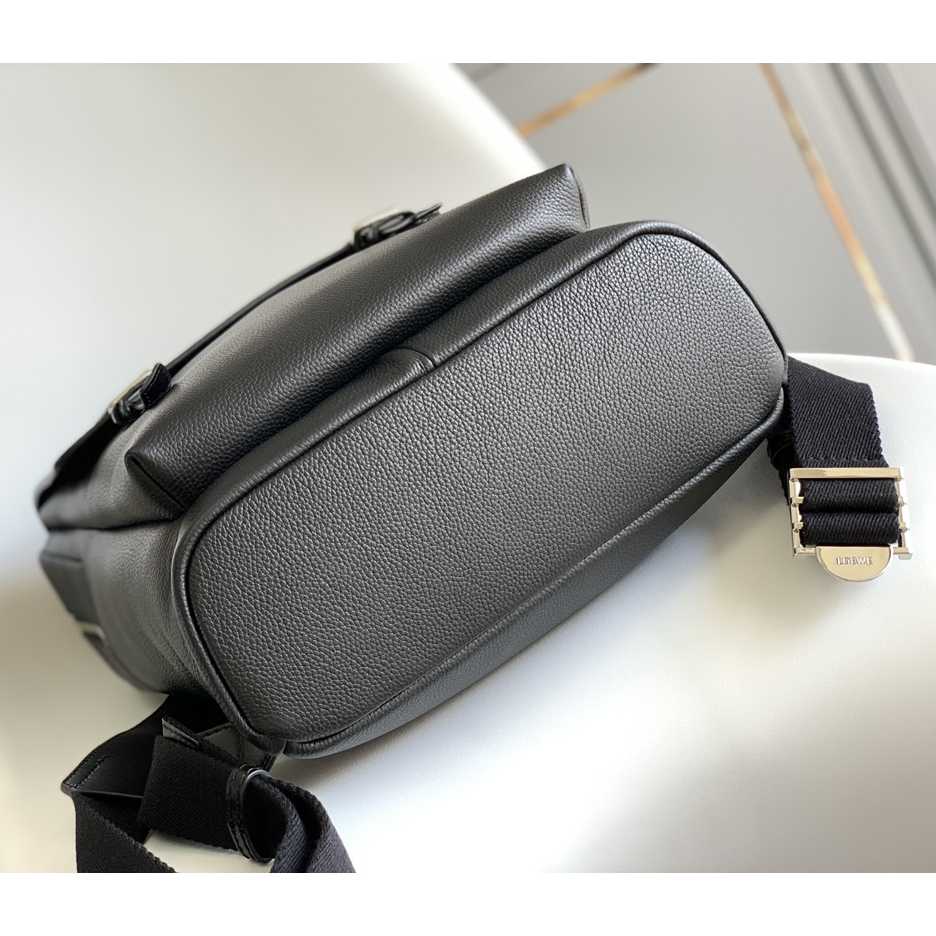 Loewe Military Backpack In Soft Grained Calfskin - 