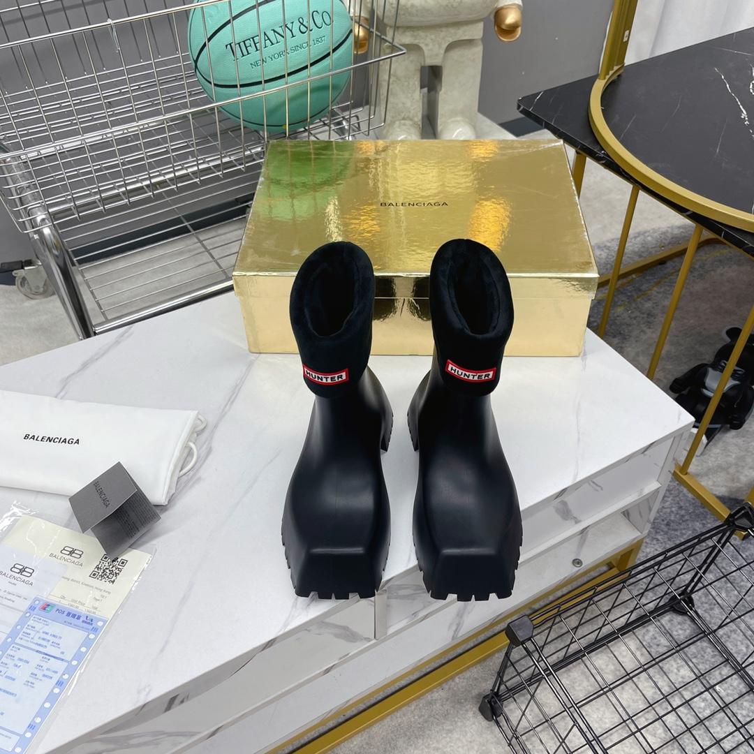 Balenciaga x Hunrer Trooper Rubber Boot  - PerfectKickZ