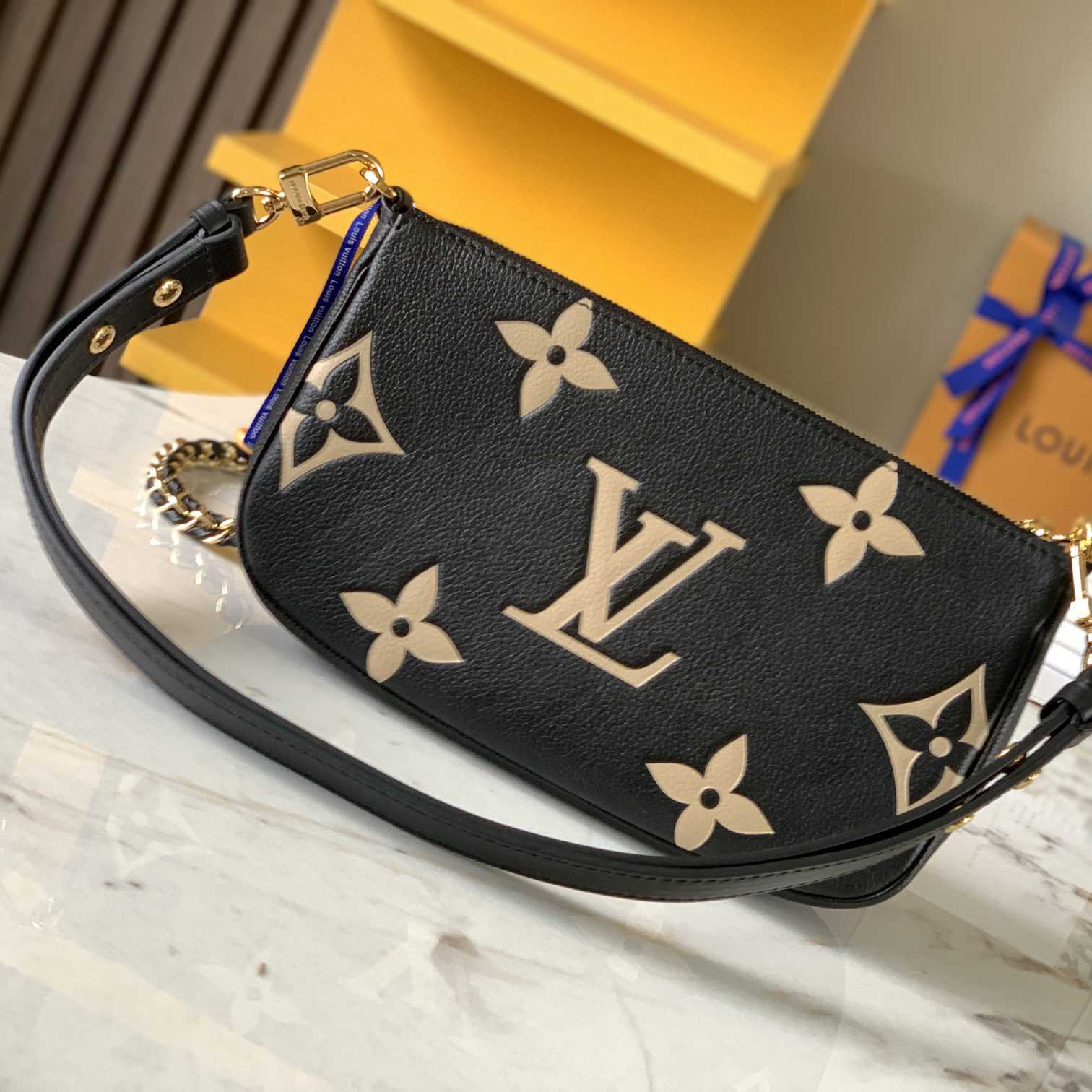 Louis Vuitton Multi Pochette Accessoires(25 x 14.5 x 4.5cm) M45777 - PerfectKickZ