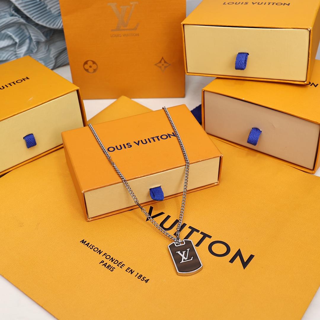Louis Vuitton LV Shades Locket Pendent     M00883 - PerfectKickZ