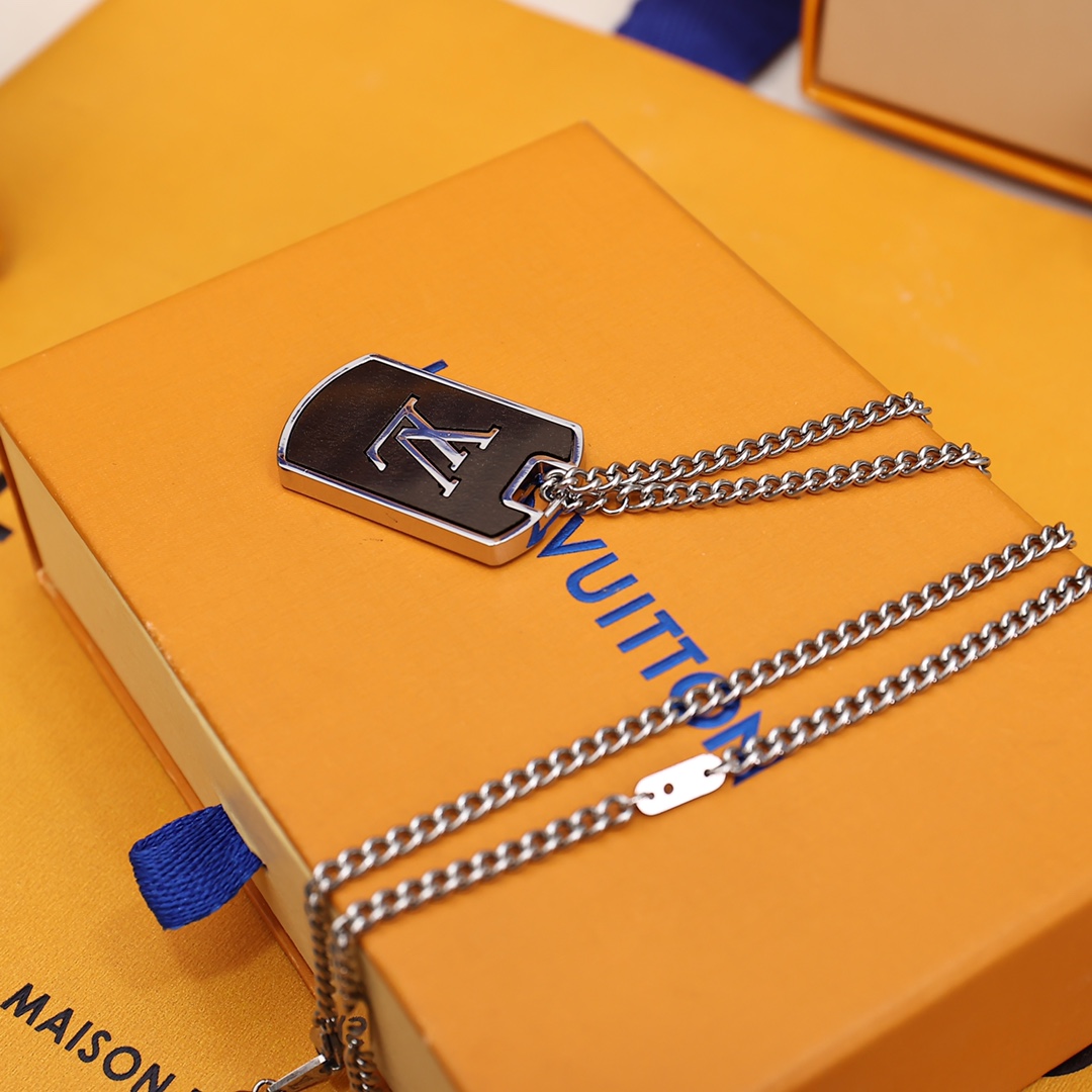Louis Vuitton LV Shades Locket Pendent     M00883 - PerfectKickZ