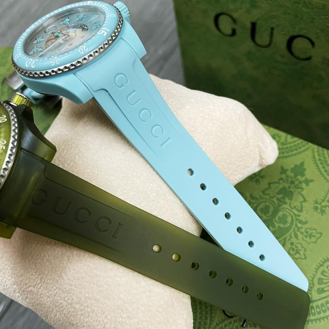 Gucci Dive Watch, 40mm - 