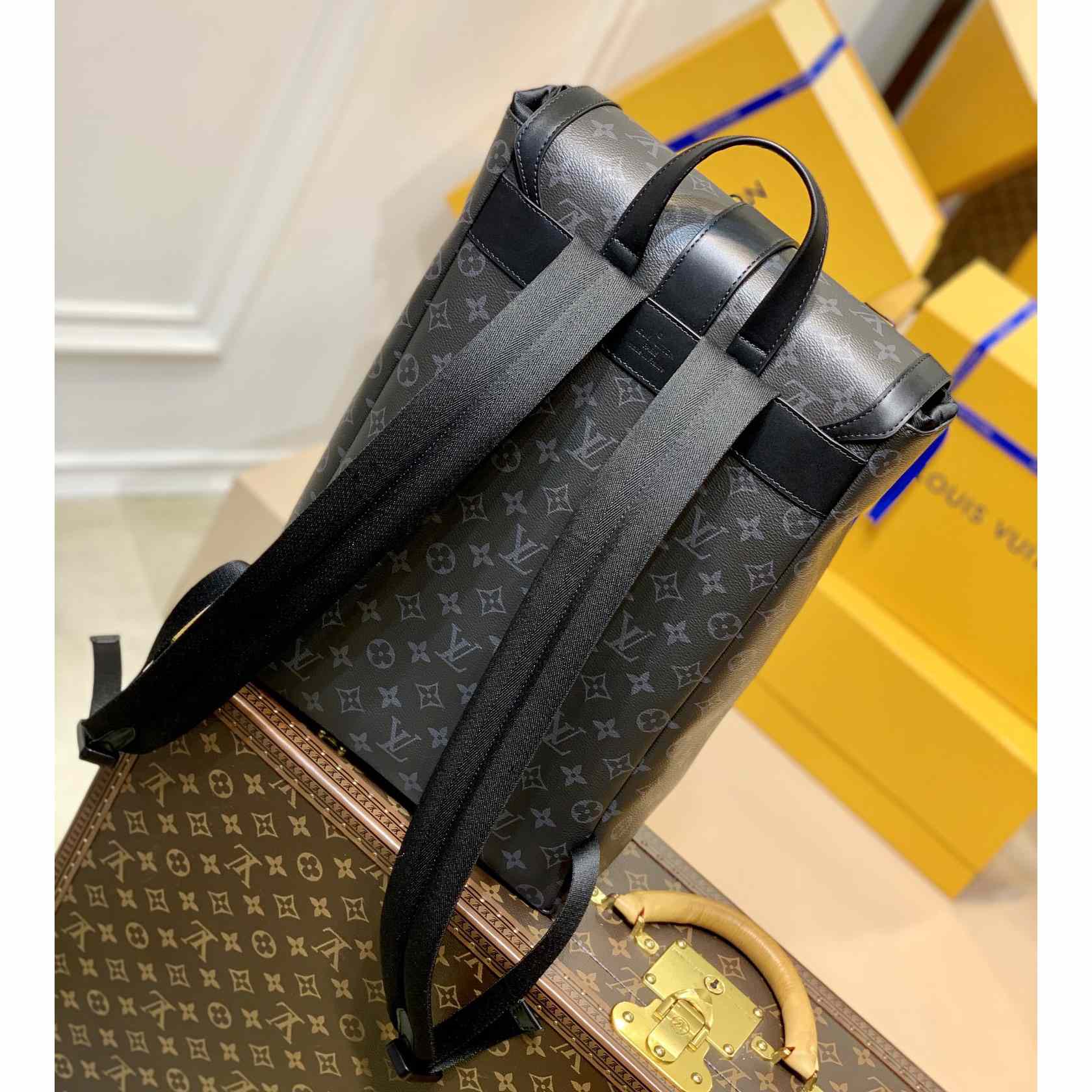 Louis Vuitton  Saumur Backpack(27-42-13cm)  M45913 - PerfectKickZ