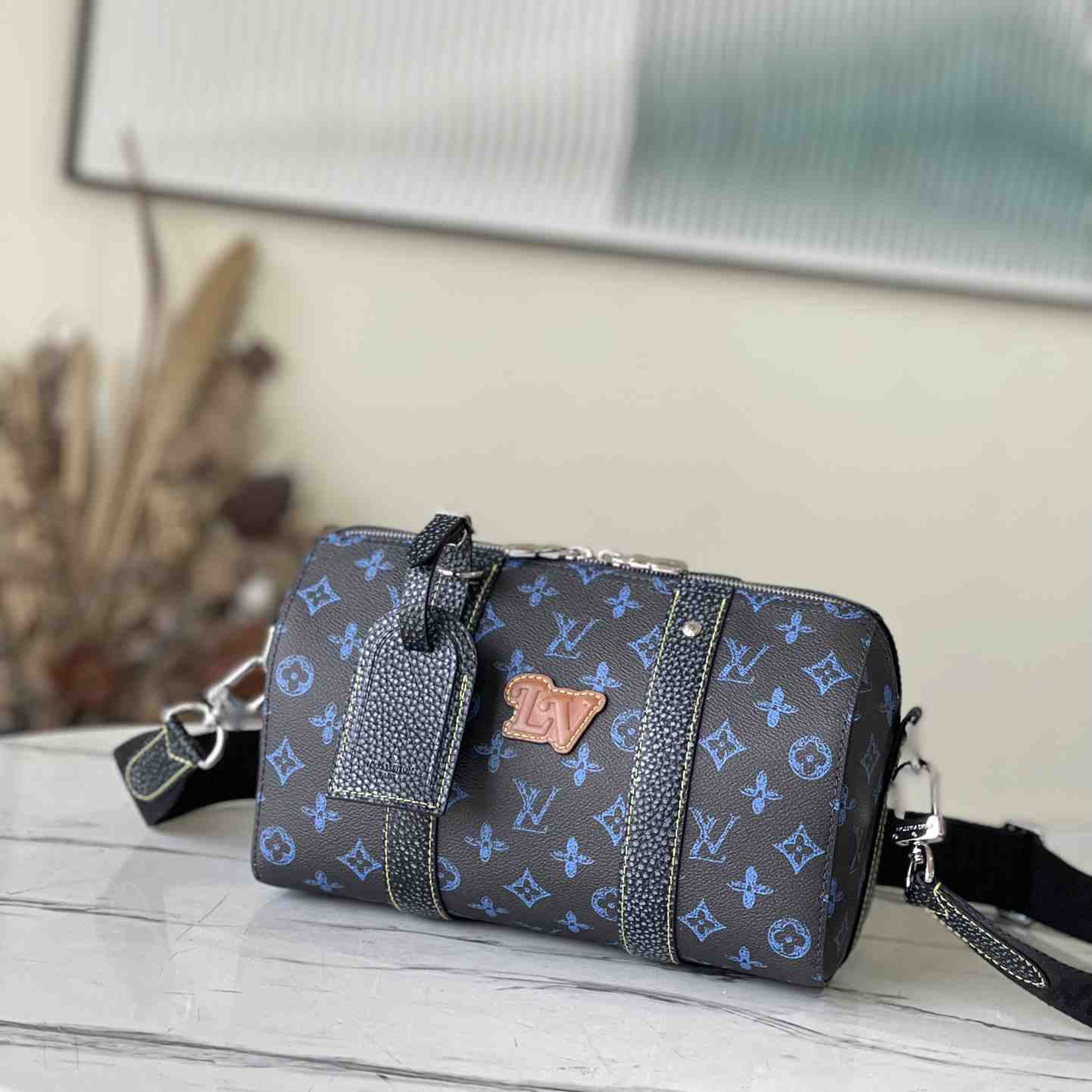 Louis Vuitton City Keepall(27-17-13cm)   M46339 - PerfectKickZ