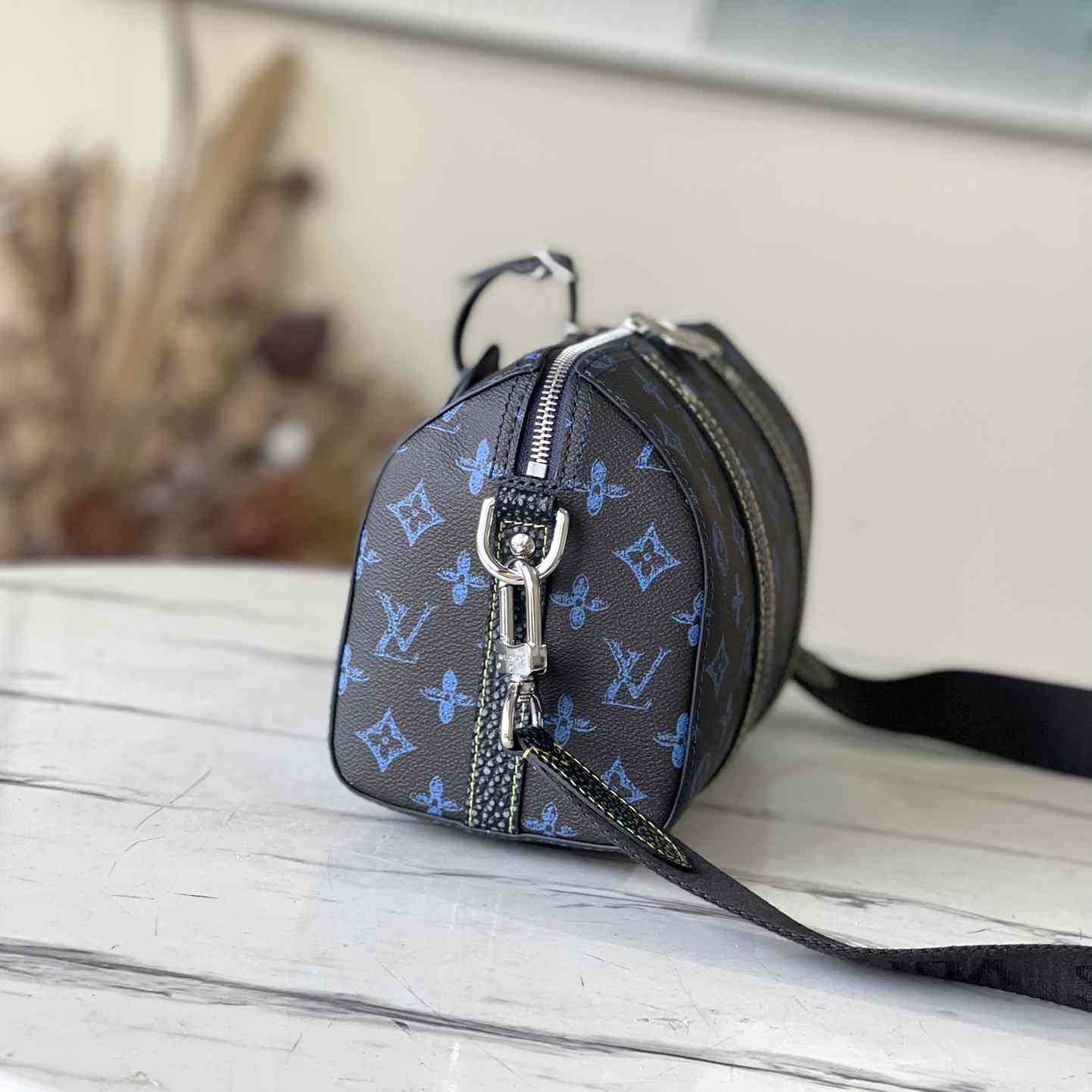 Louis Vuitton City Keepall(27-17-13cm)   M46339 - PerfectKickZ