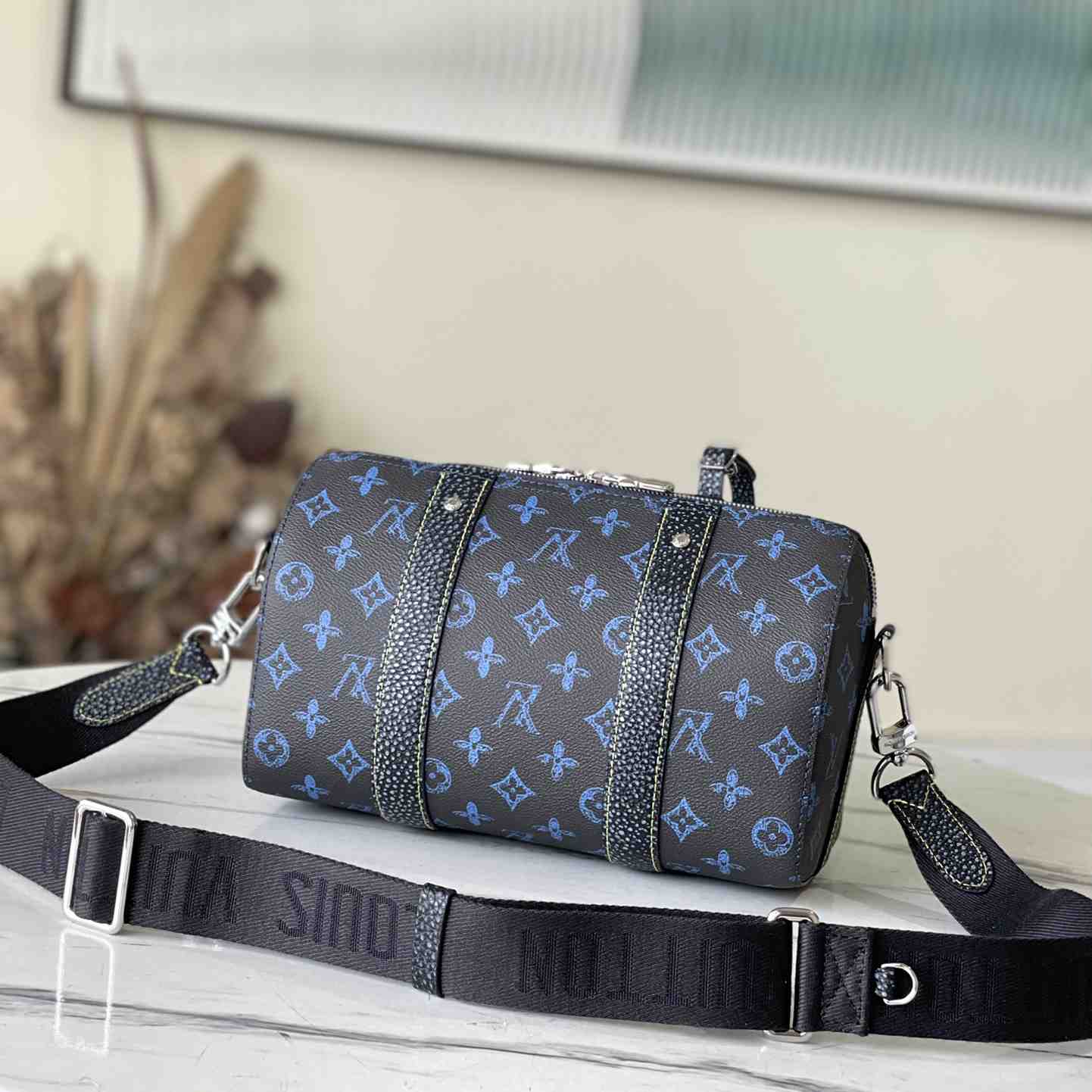 Louis Vuitton City Keepall(27-17-13cm)   M46339 - PerfectKickZ