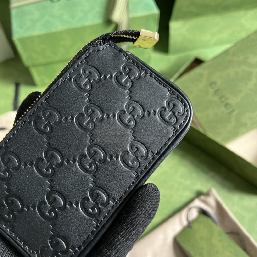 Gucci Signature Key Case(12-7.5-1.5cm) - PerfectKickZ