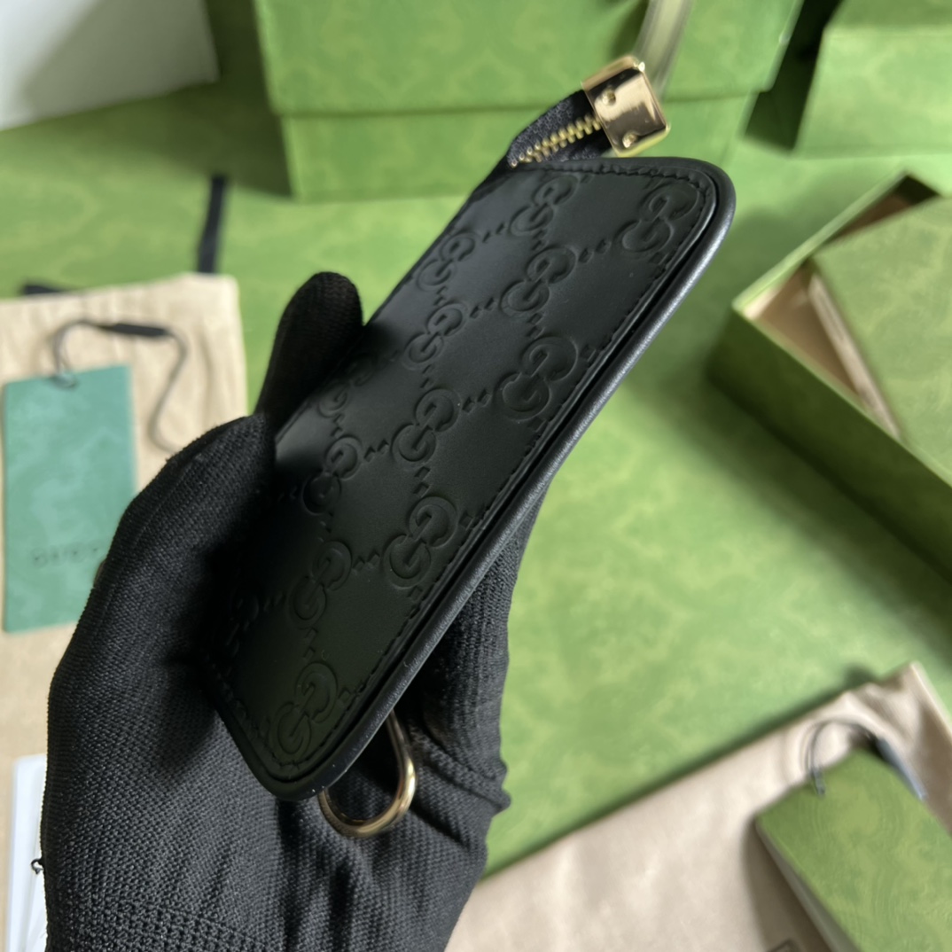 Gucci Signature Key Case(12-7.5-1.5cm) - PerfectKickZ