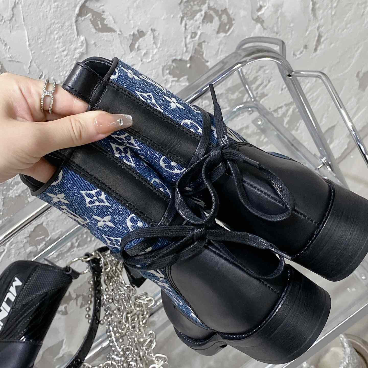 Louis Vuitton Metropolis Flat Ranger - PerfectKickZ