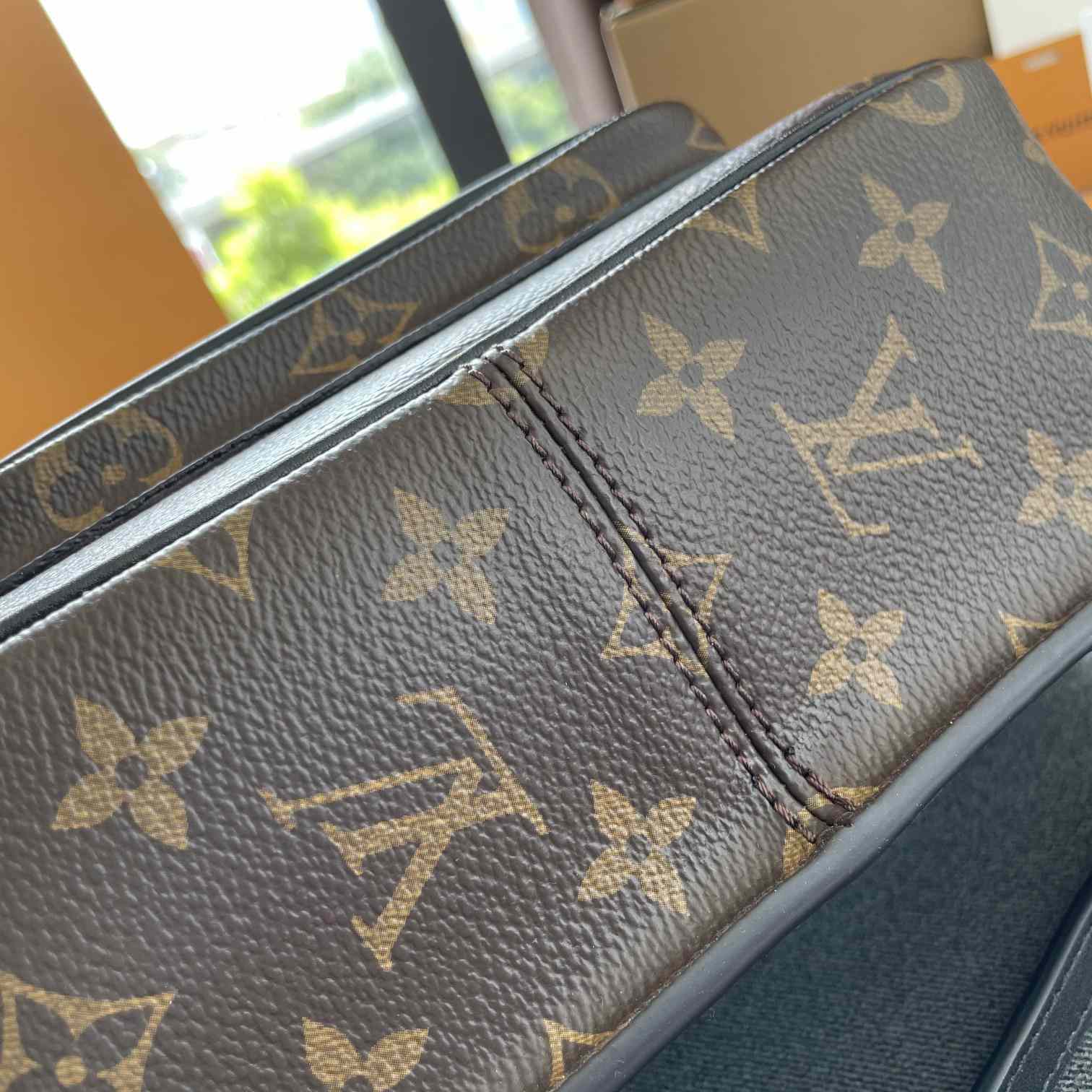 Louis Vuitton Passy(24-17-12cm)   M45592 - PerfectKickZ