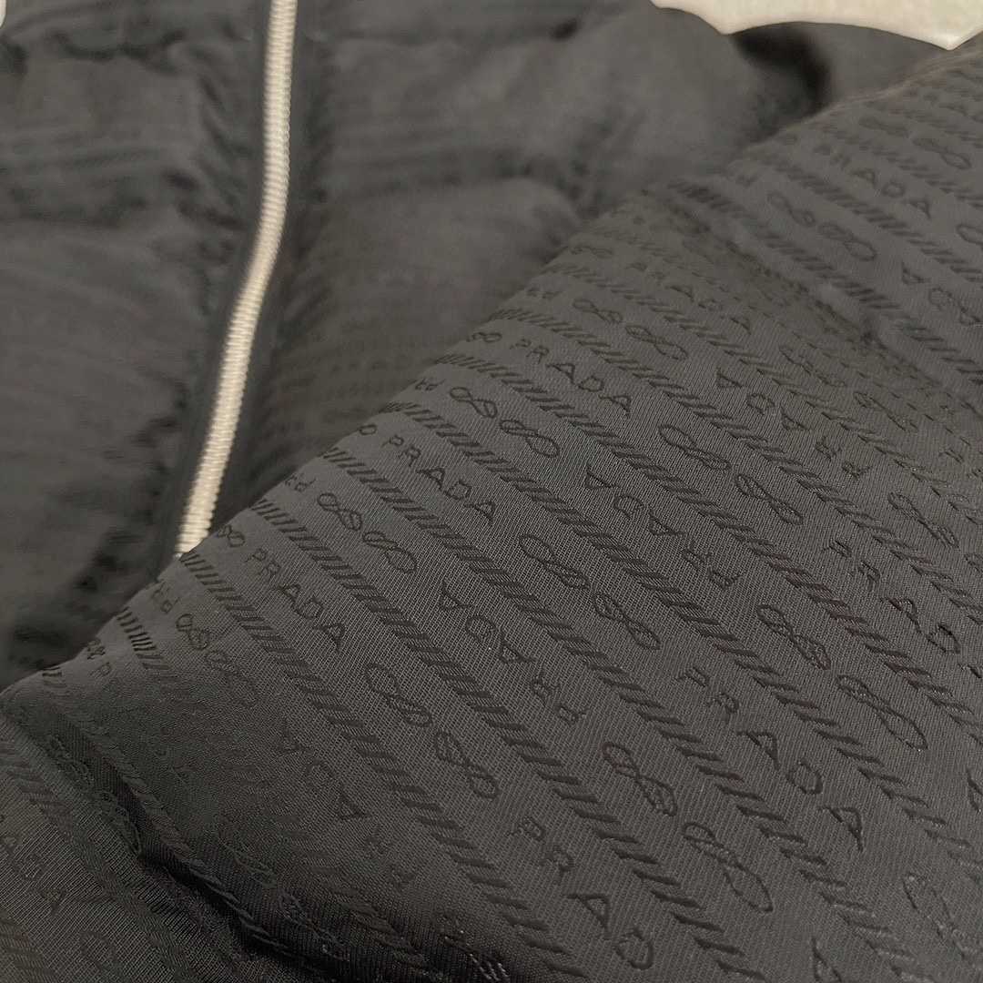 Prada Re-Nylon Cropped Hooded Down Jacket - PerfectKickZ