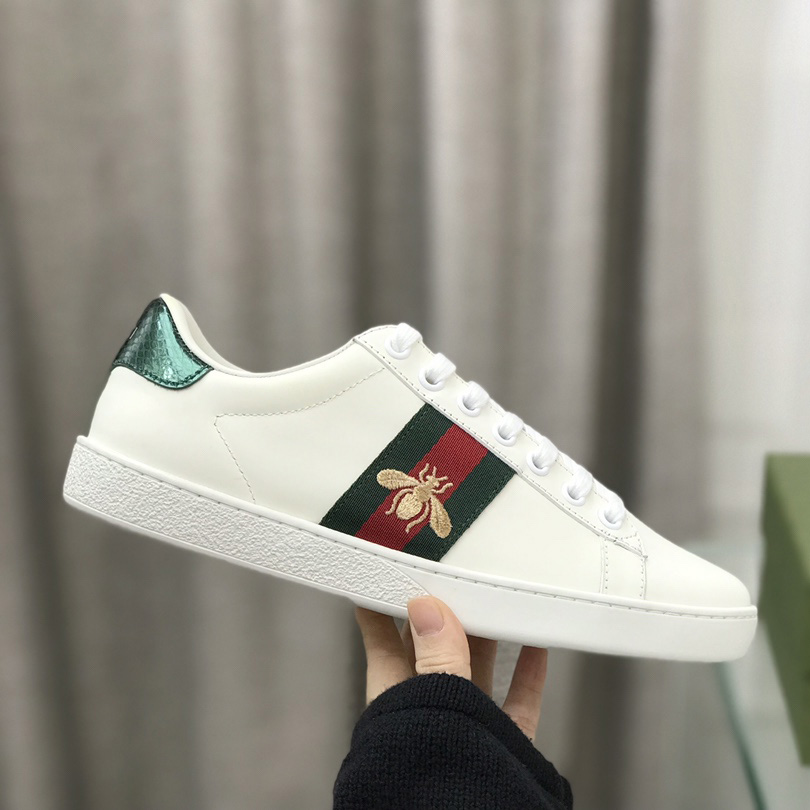 Gucci Ace Sneaker With Bee - PerfectKickZ