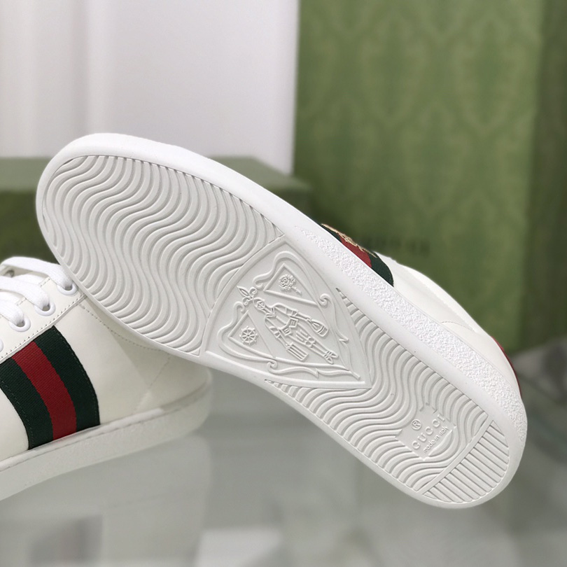 Gucci Ace Sneaker With Bee - PerfectKickZ