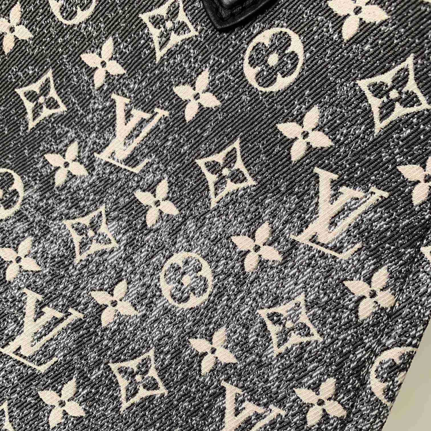 Louis Vuitton OnTheGo MM(35-27-14cm) - PerfectKickZ