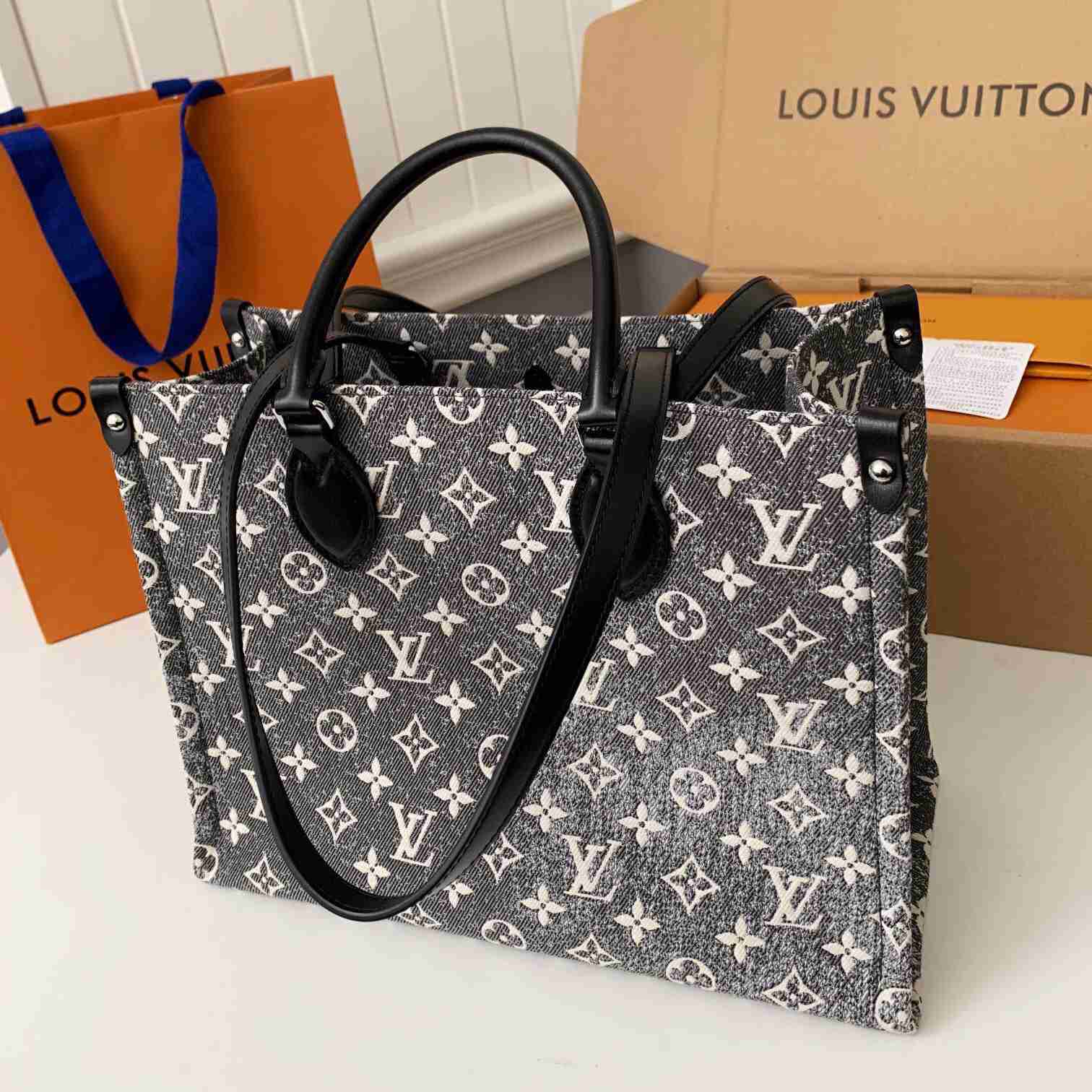 Louis Vuitton OnTheGo MM(35-27-14cm) - PerfectKickZ