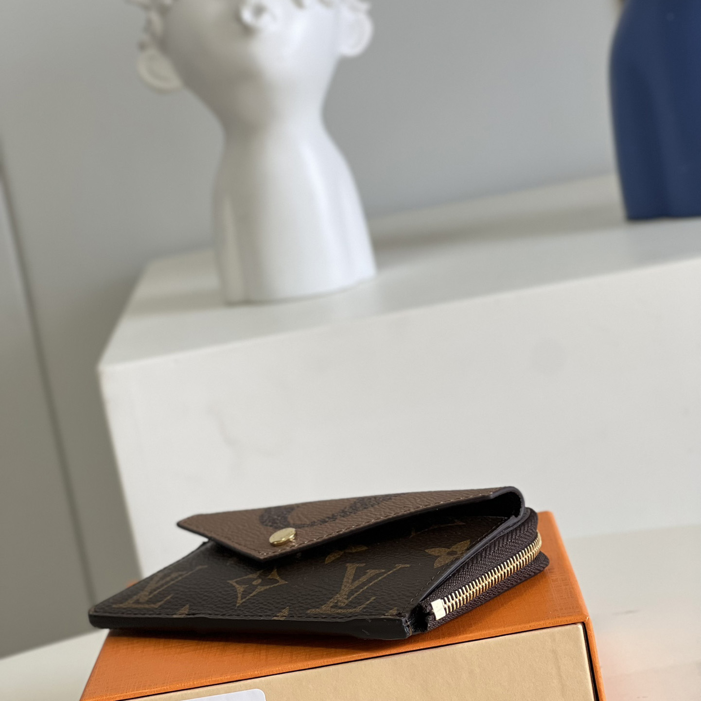Louis Vuitton  Card Holder Recto Verso(13-9.5-2.5cm)  M81303 - PerfectKickZ