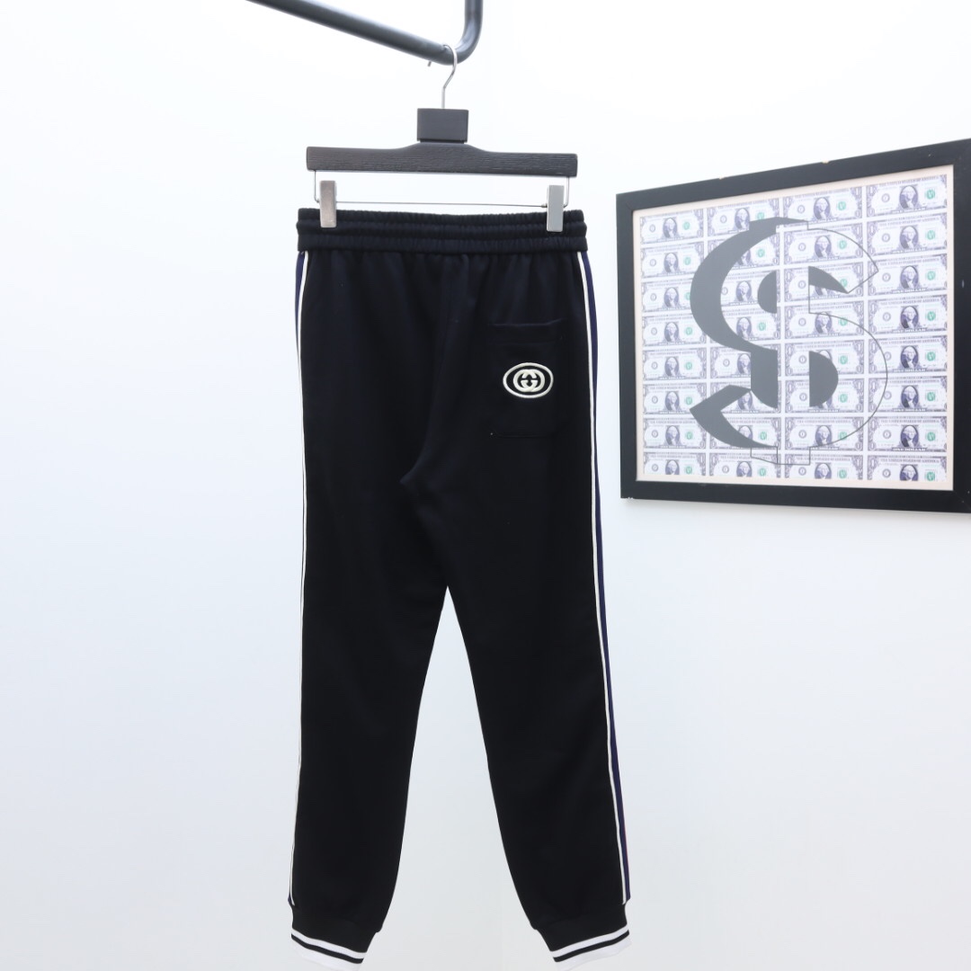 Gucci Zip Jacket & Jogging Pants - PerfectKickZ