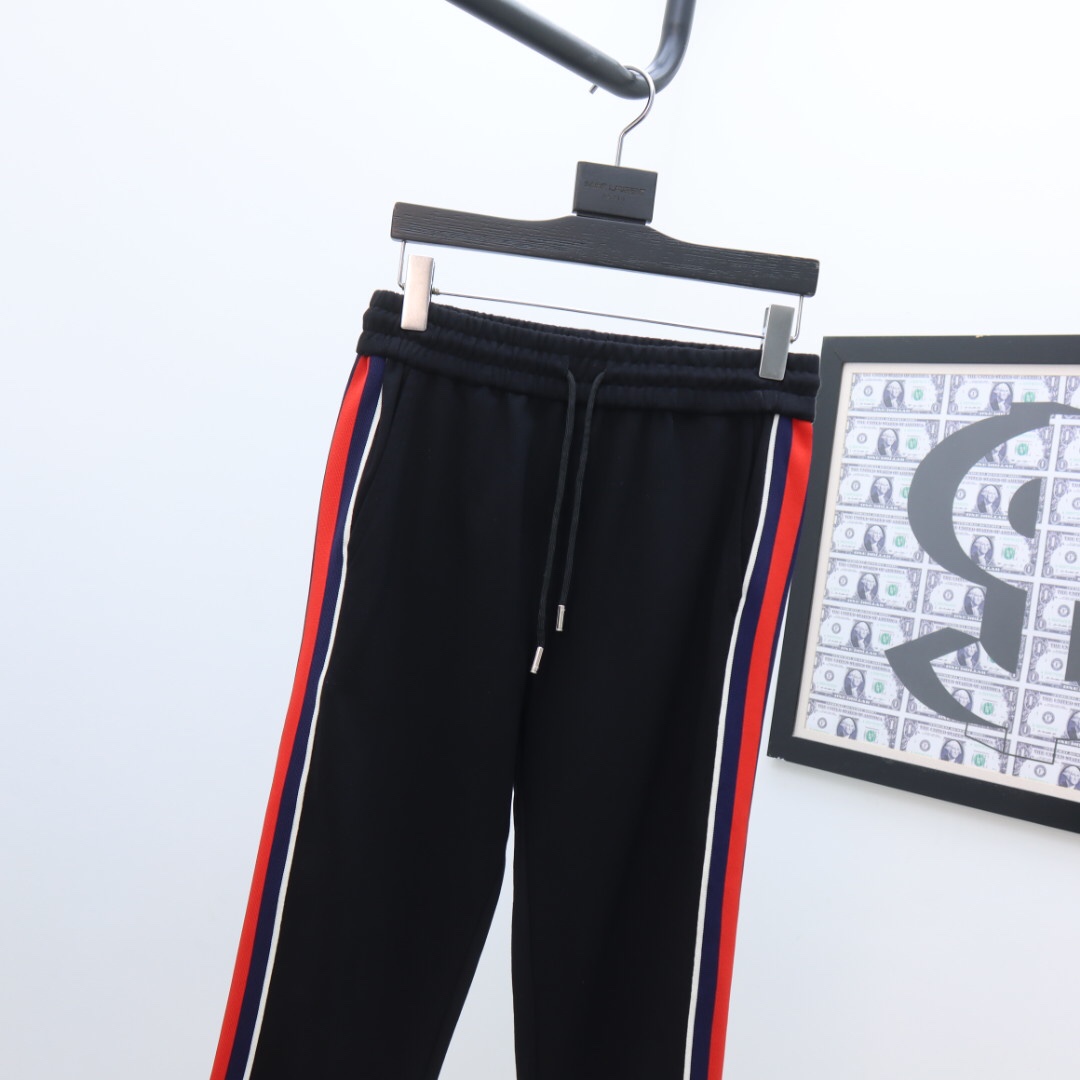 Gucci Zip Jacket & Jogging Pants - PerfectKickZ