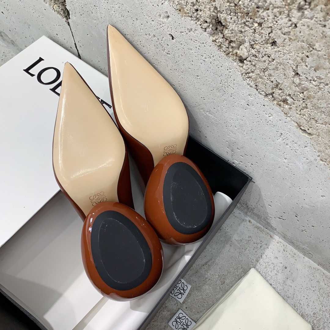 Loewe Balloon Pump In Calfskin - PerfectKickZ