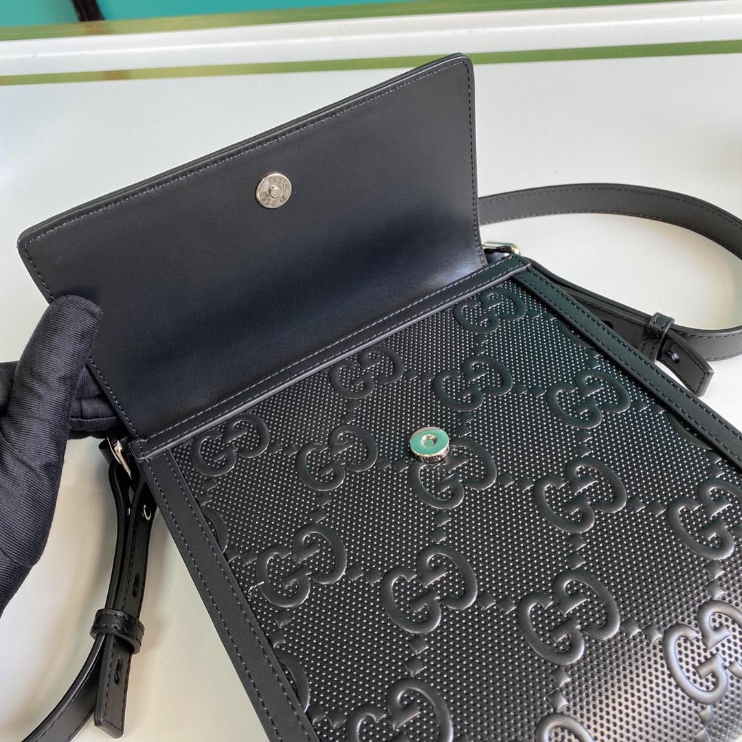 Gucci Embossed GG Motif Messenger Bag - Black(18-20-5.4cm)    625782 - PerfectKickZ