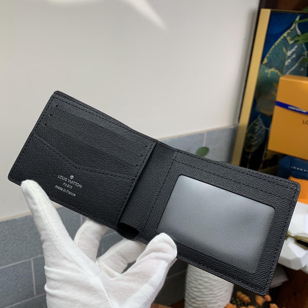 Louis Vuitton Multiple Wallet (11-8.5-1cm)     M61695 - PerfectKickZ