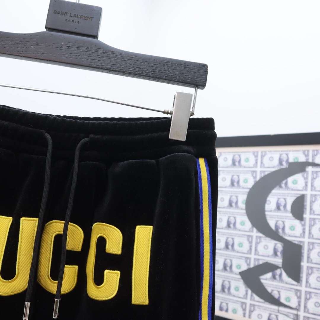 Gucci Zip Jacket & Jogging Pants - PerfectKickZ