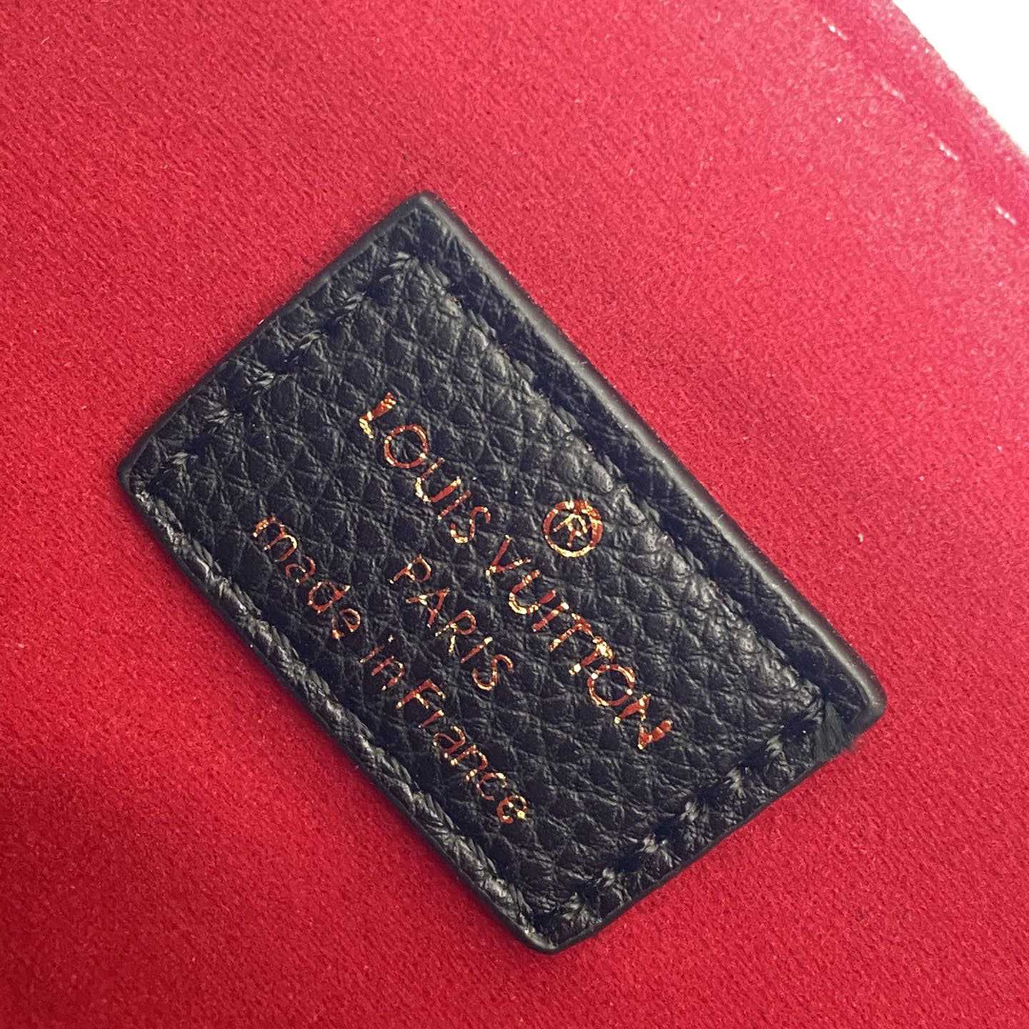 Louis Vuitton Lockme Shopper(42-28-15cm)   M57345 - PerfectKickZ