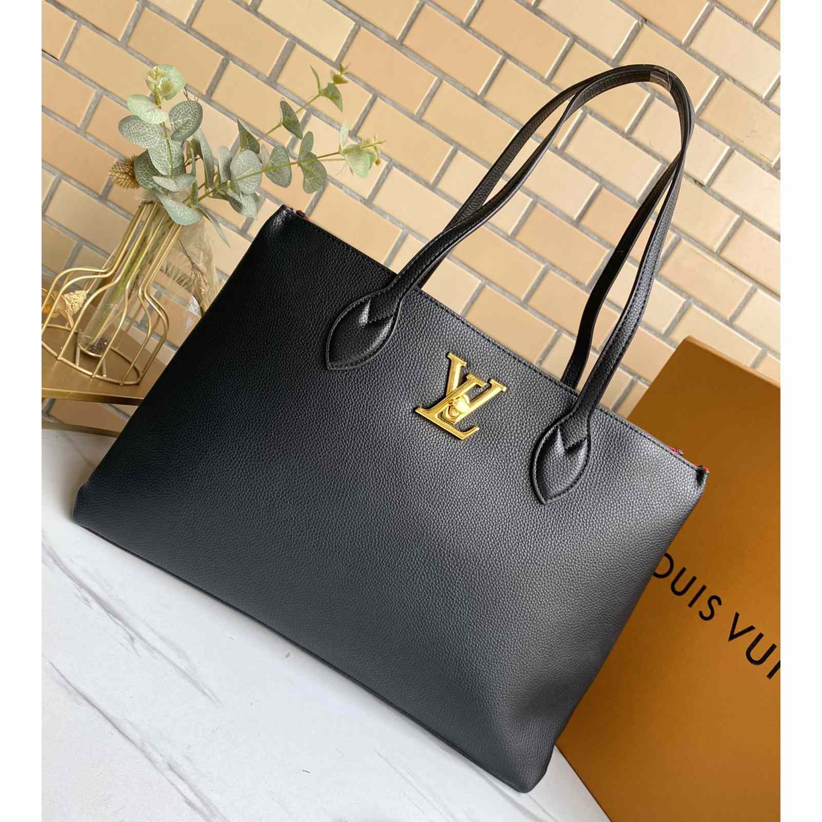 Louis Vuitton Lockme Shopper(42-28-15cm)   M57345 - PerfectKickZ