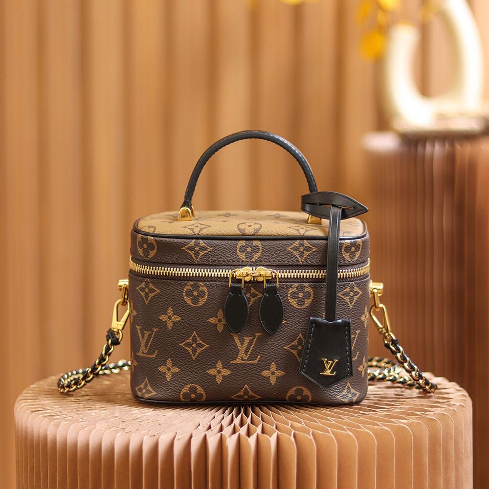 Louis VuittonVanity PM (19-13-11cm)   M45165 - PerfectKickZ