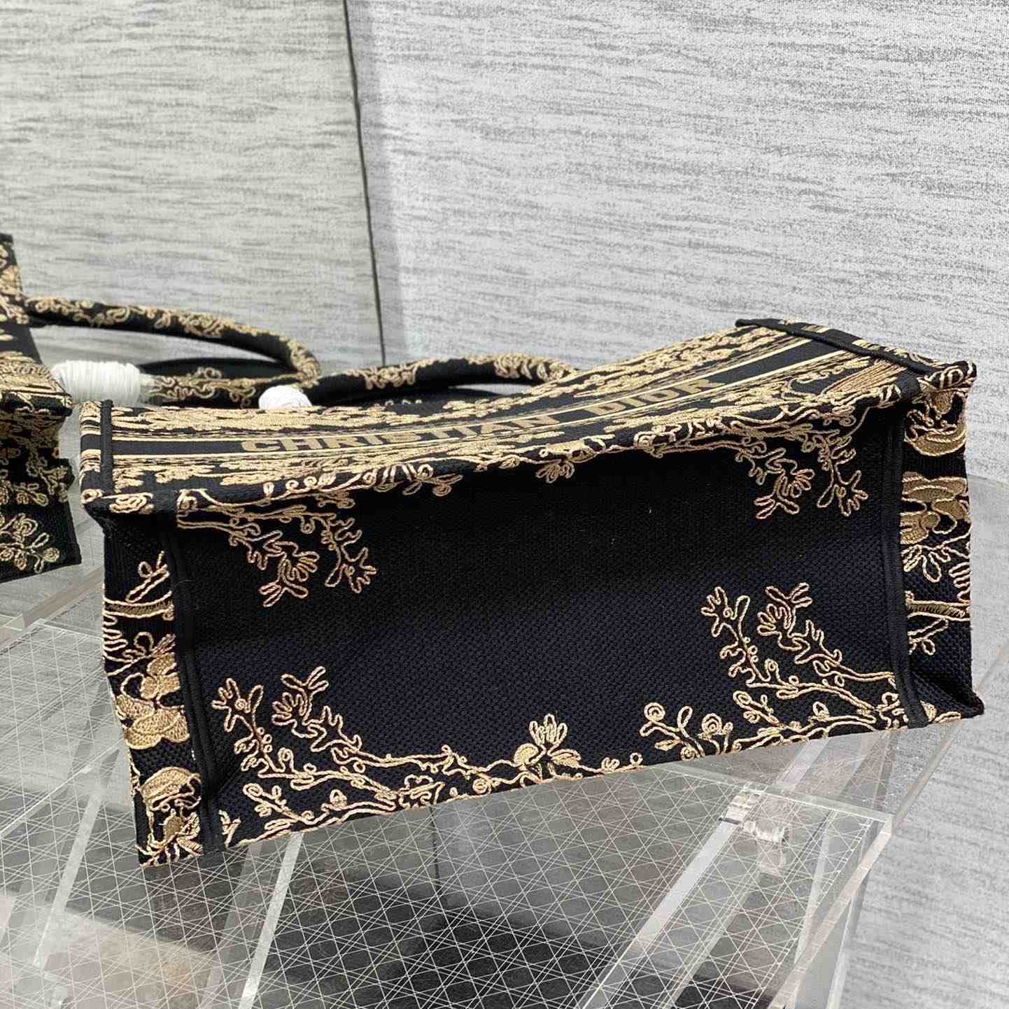 Dior Medium Dior Book Tote(36-18-28cm) - PerfectKickZ