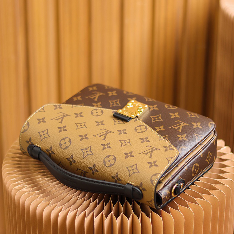 Louis Vuitton Pochette Métis Bag (25*19*7cm)   M44876 - PerfectKickZ