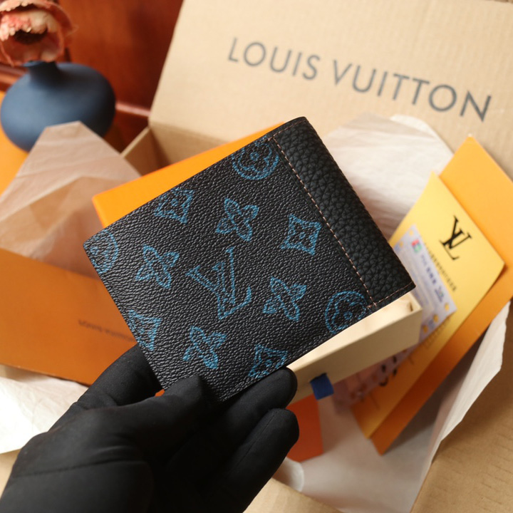 Louis Vuitton Slender Wallet (11-8.5-2cm)   M81821 - PerfectKickZ