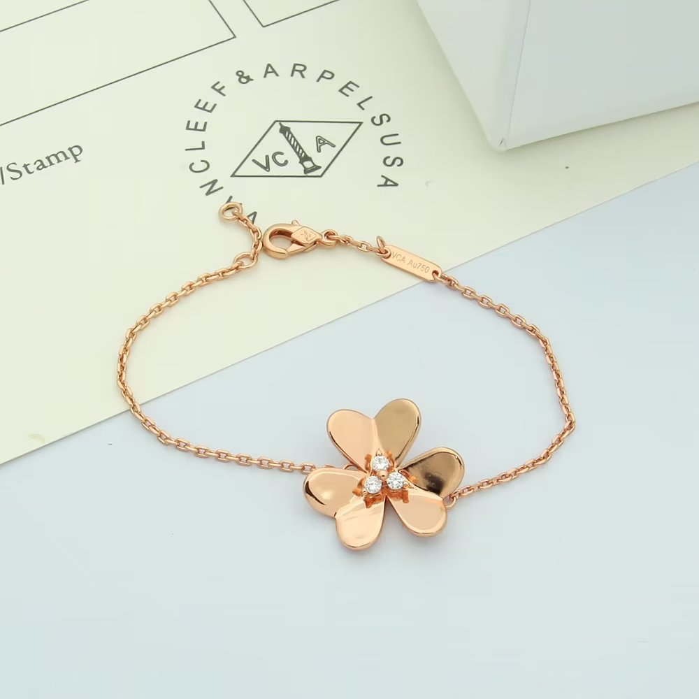 Van Cleef & Arpels Bracelet - PerfectKickZ