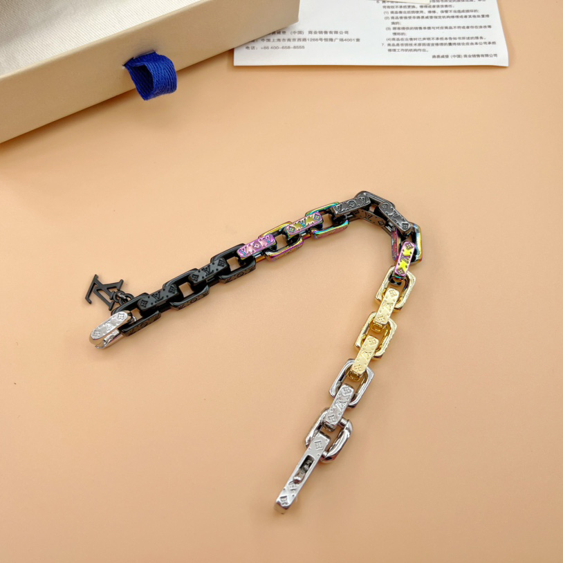 Louis Vuitton Paradise Chain Bracelet   M0070L - PerfectKickZ
