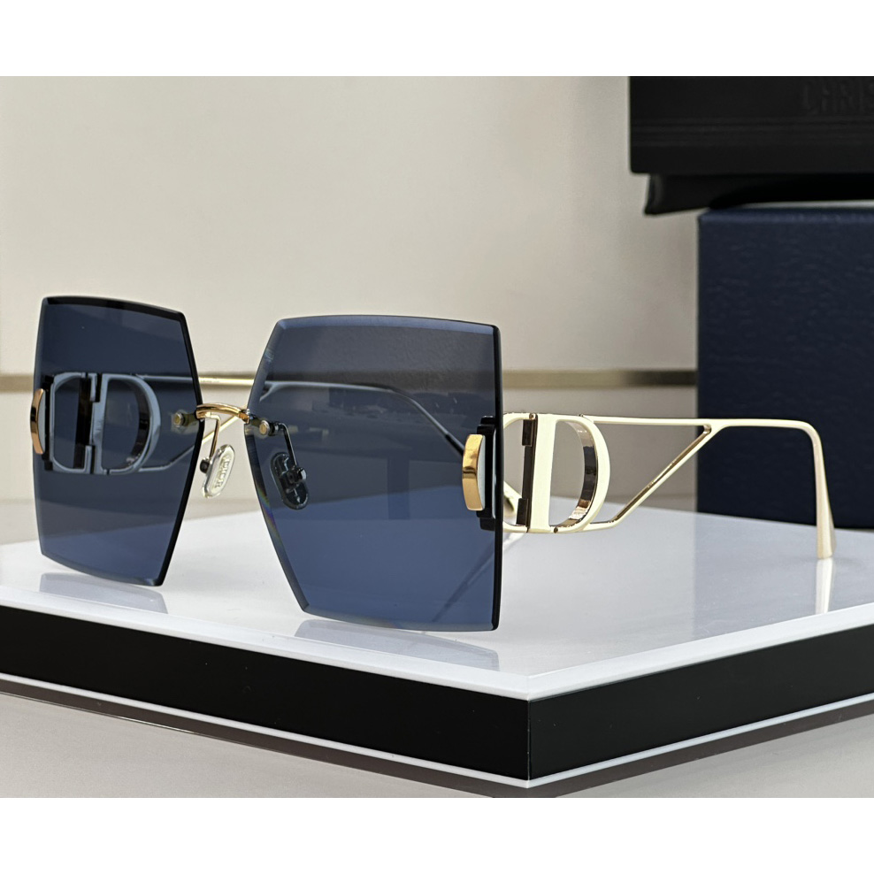 Dior 30Montaigne S7U Sunglasses - PerfectKickZ