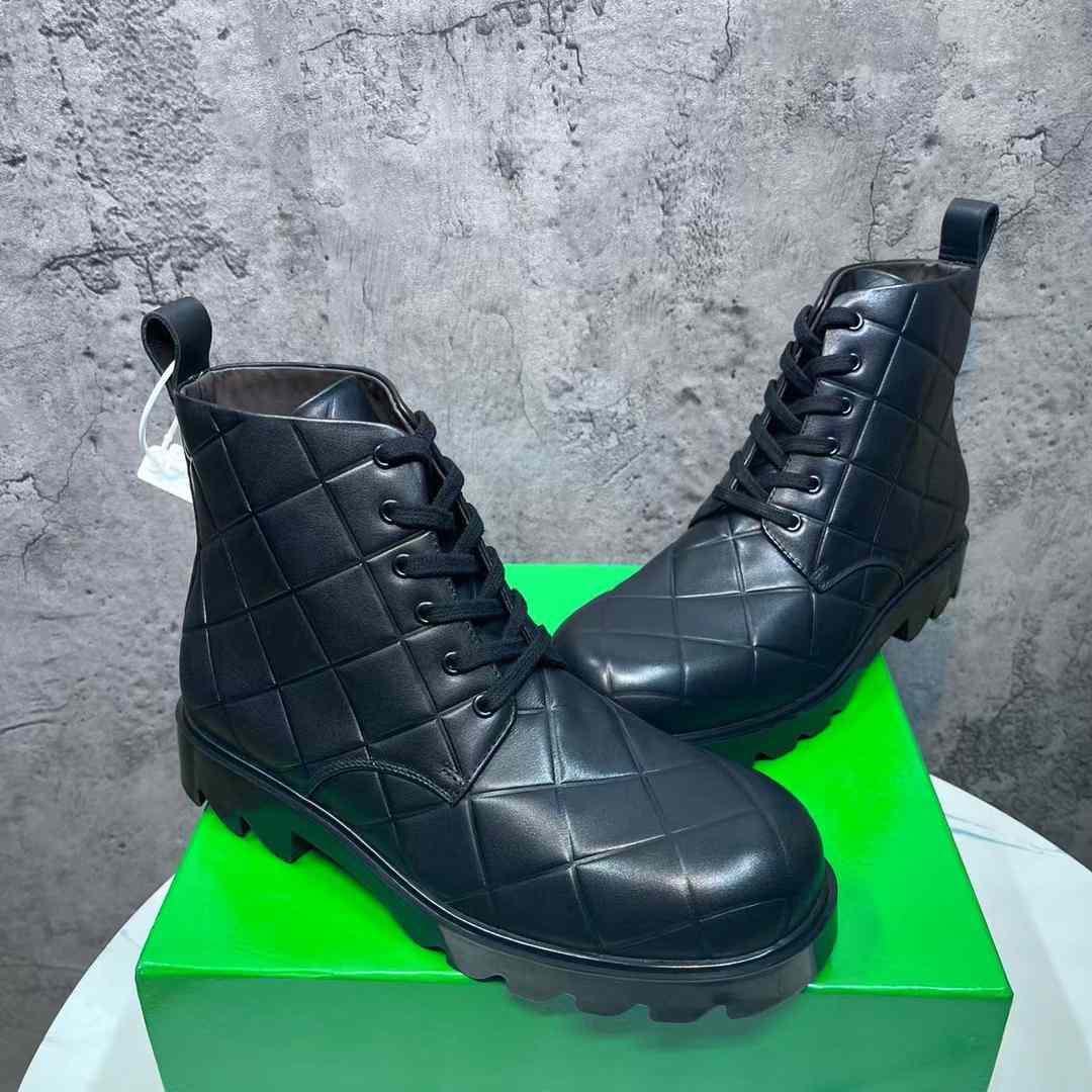 Bottega Veneta Strut Grid Padded Leather Lace-Up Ankle Boots - PerfectKickZ