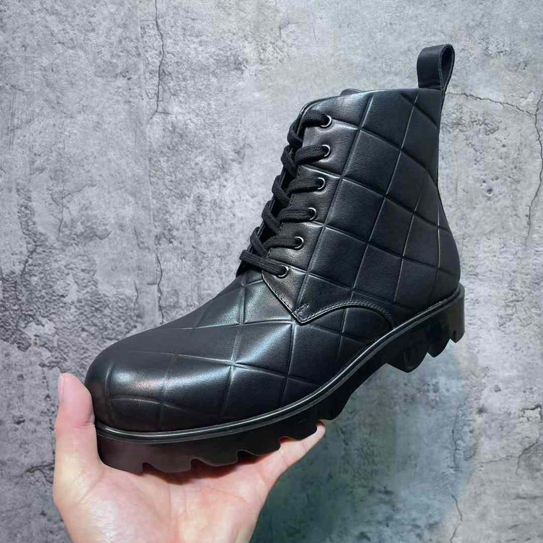 Bottega Veneta Strut Grid Padded Leather Lace-Up Ankle Boots - PerfectKickZ