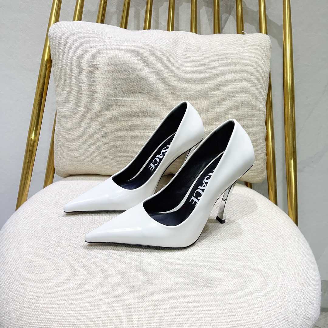 Versace Pin-Point Pumps - PerfectKickZ