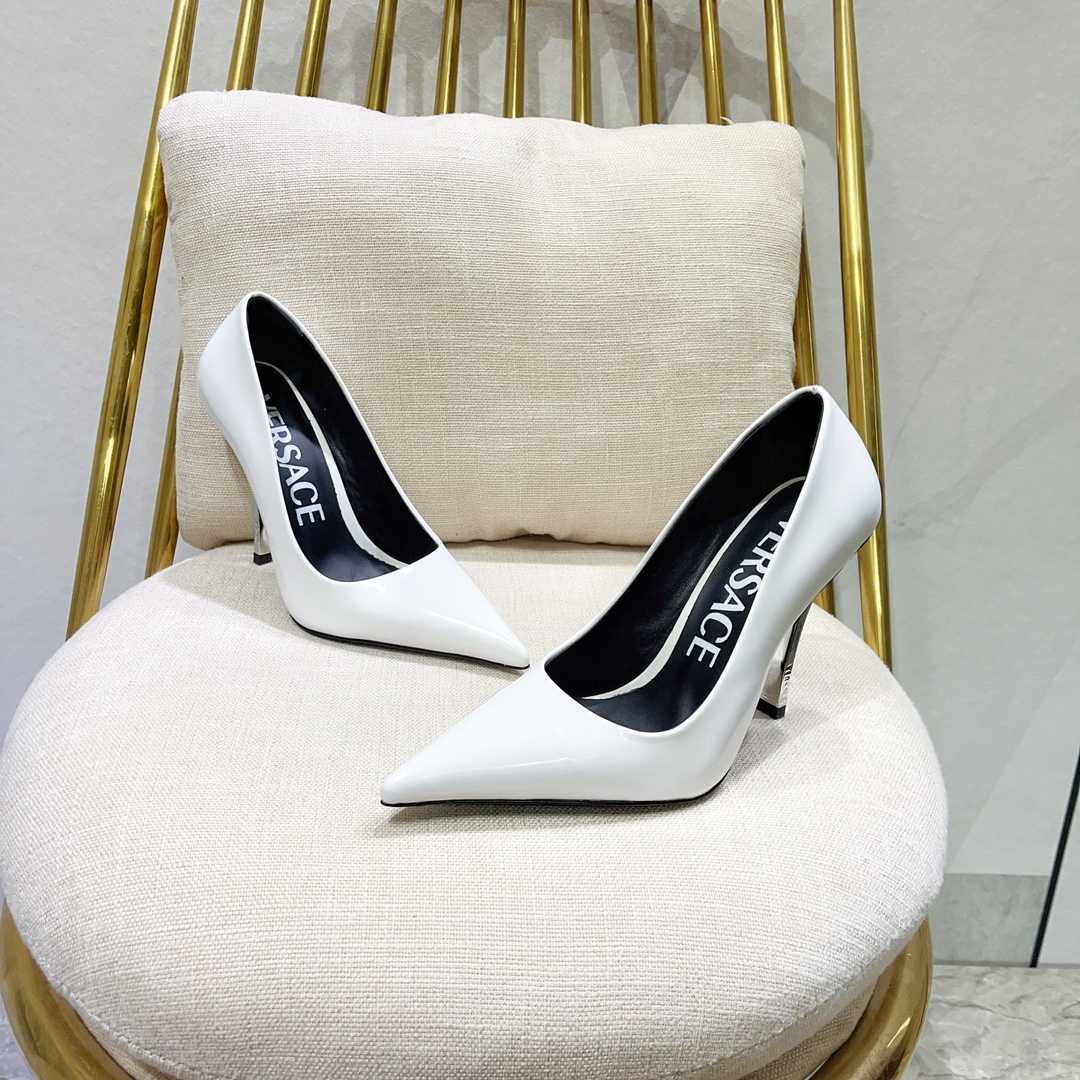 Versace Pin-Point Pumps - PerfectKickZ