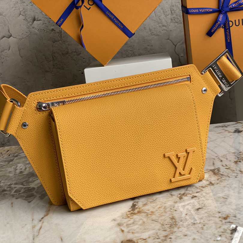 Louis Vuitton Sling Bag(30-16-3cm)   M21419 - PerfectKickZ