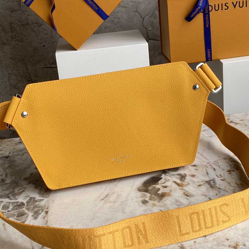 Louis Vuitton Sling Bag(30-16-3cm)   M21419 - PerfectKickZ