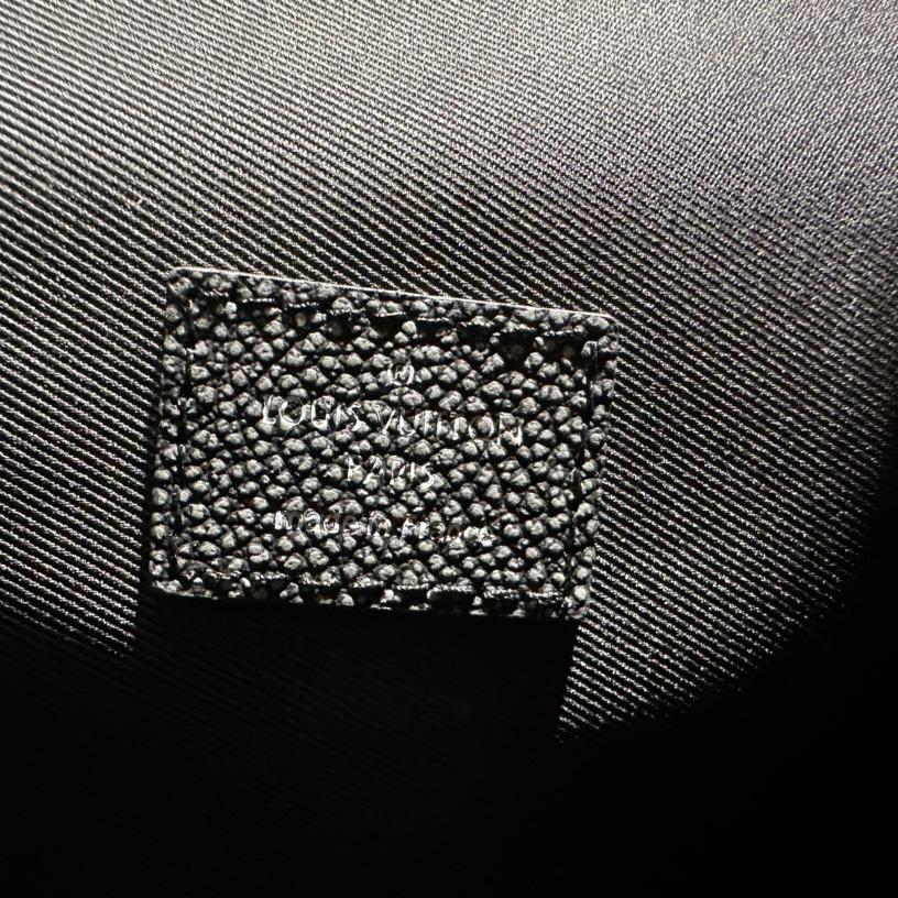 Louis Vuitton Roll Top Backpack (29-42-15cm)  M21359 - PerfectKickZ