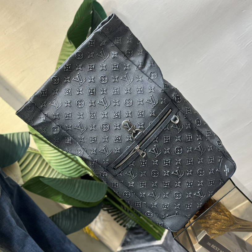 Louis Vuitton Roll Top Backpack (29-42-15cm)  M21359 - PerfectKickZ