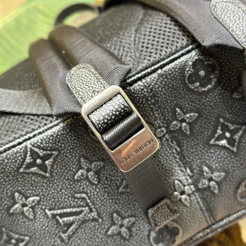 Louis Vuitton Roll Top Backpack (29-42-15cm)  M21359 - PerfectKickZ